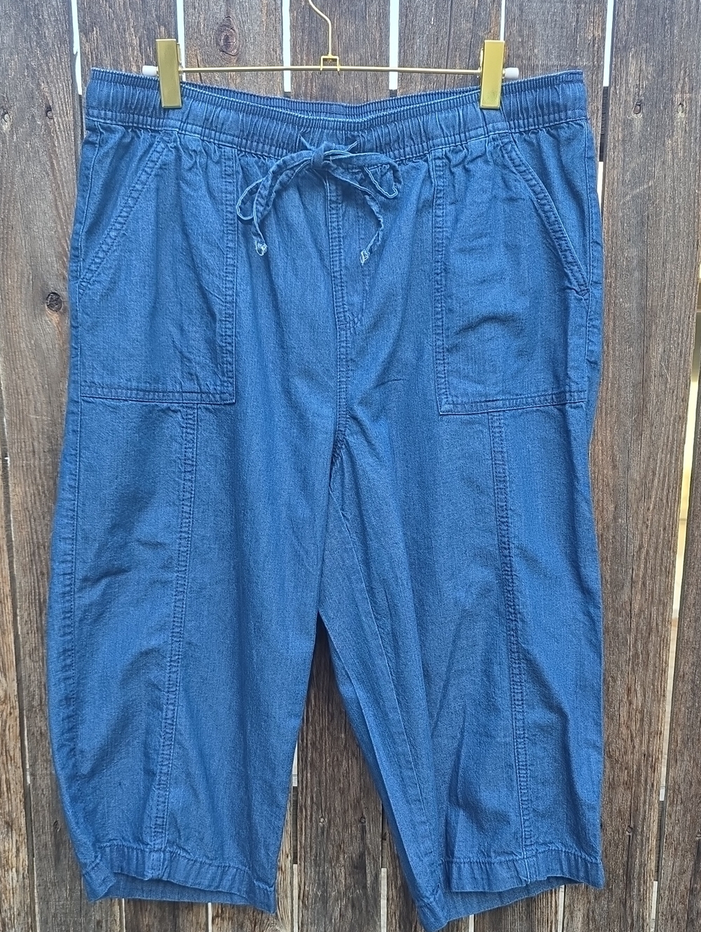 Style & Co. Blue Denim Drawstring Elastic Waist Capris